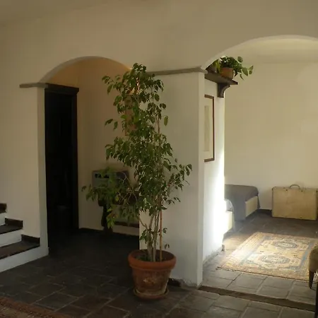 Borgo Delle Xiii Fontane Bed and breakfast Tissi