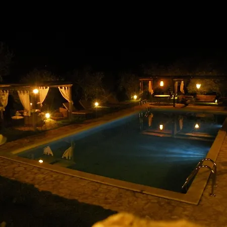 Bed & Breakfast Borgo Delle Xiii Fontane *