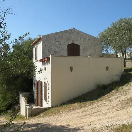 Bed & Breakfast Borgo Delle Xiii Fontane