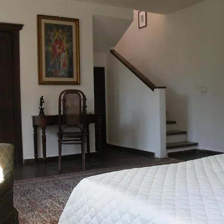 Borgo Delle Xiii Fontane *