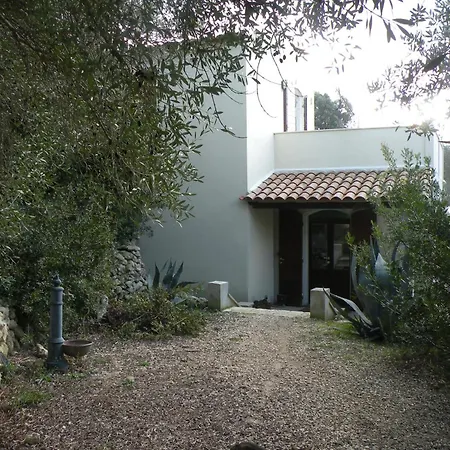 Borgo Delle Xiii Fontane Bed & Breakfast