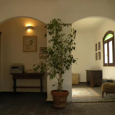 Borgo Delle Xiii Fontane Tissi